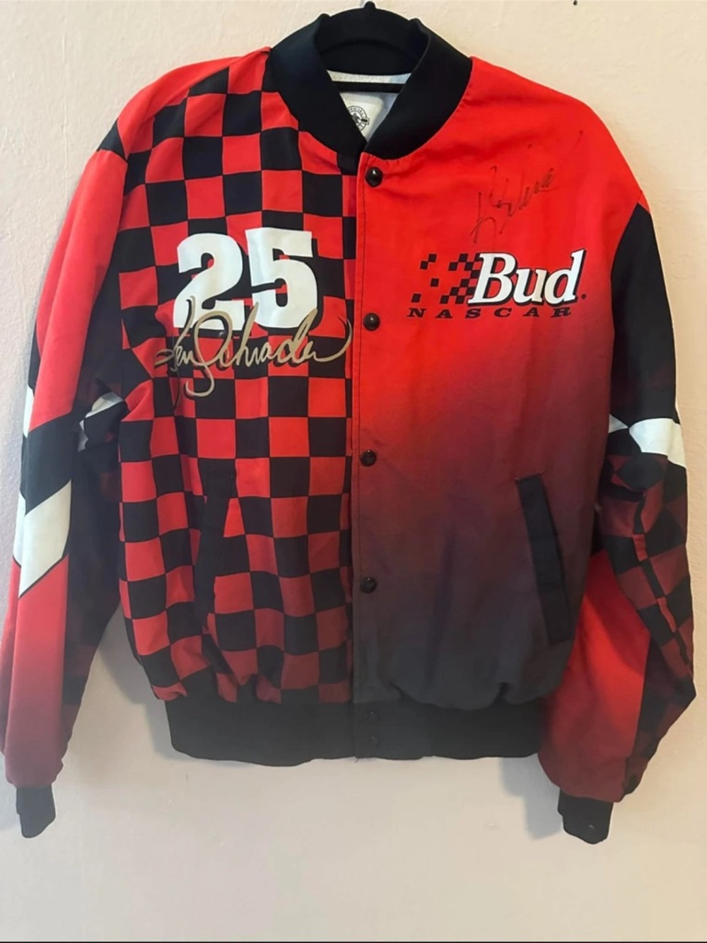 Autographed Vintage Rare NASCAR Ken Schrader's Budweiser Racing. Unisex  Medium